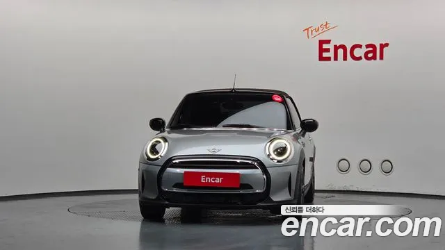 Mini Cooper Convertible 2024 thumb 8
