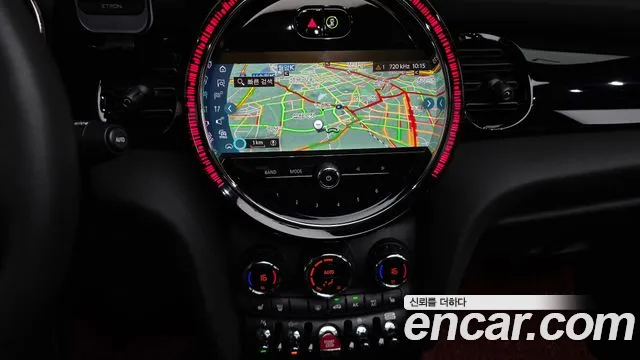 Mini Cooper Convertible 2024 thumb 11