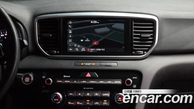 Kia Sportage 2018 thumb 7