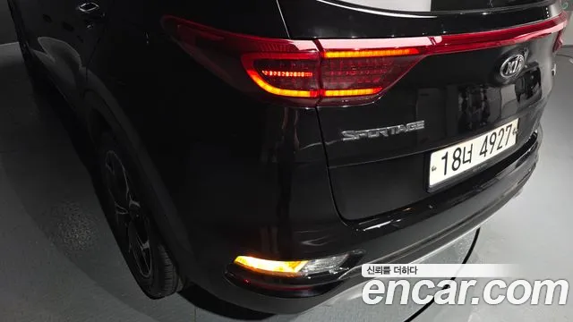 Kia Sportage 2018 thumb 9