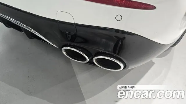 Mercedes-Benz E-Class 2026 thumb 10