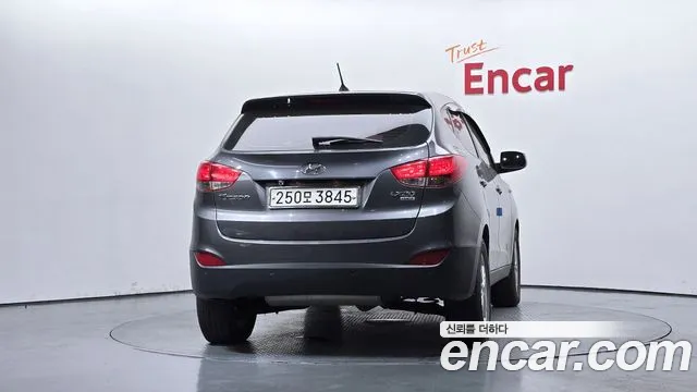 Hyundai Tucson 2011 thumb 2