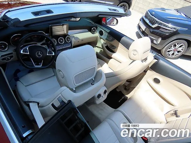 Mercedes-Benz C-Class 2017 thumb 9