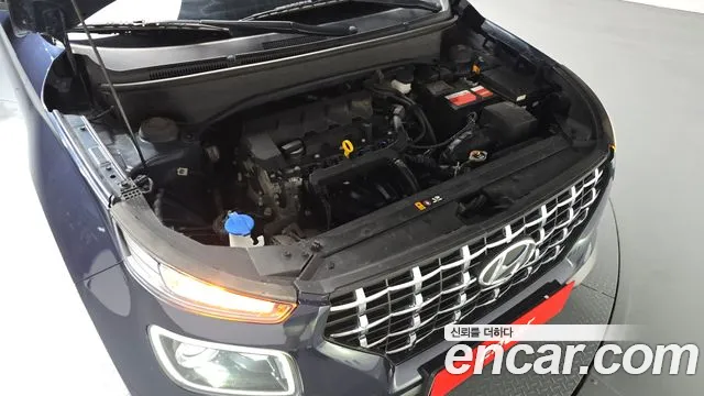Hyundai Venue 2022 thumb 4