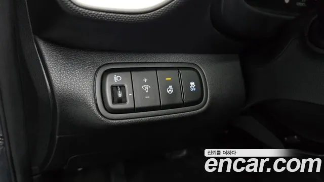 Hyundai Venue 2022 thumb 12
