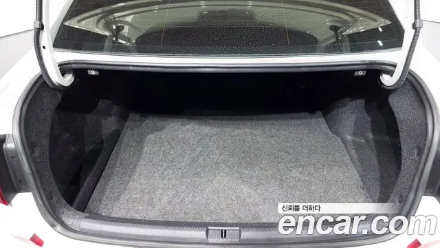 Volkswagen Passat 2018 thumb 12
