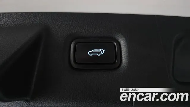 Hyundai Santa Fe 2018 thumb 12