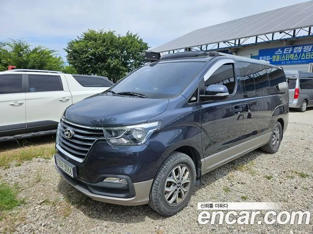 Hyundai Staria 2018 thumb 6