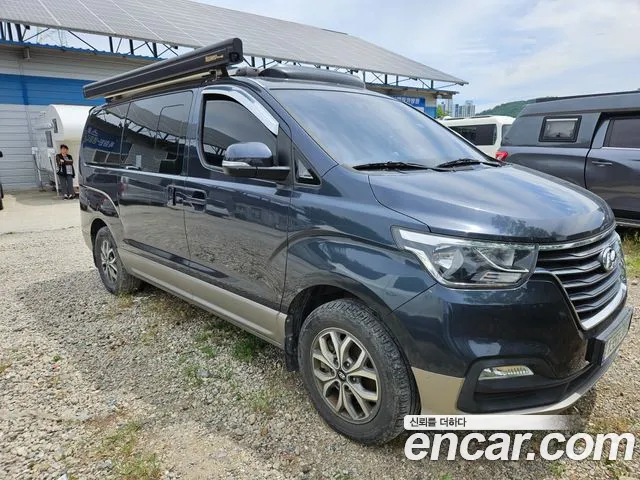 Hyundai Staria 2018 thumb 7