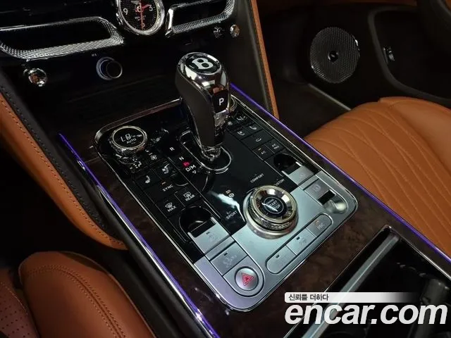 Bentley Flying Spur 2021 thumb 10