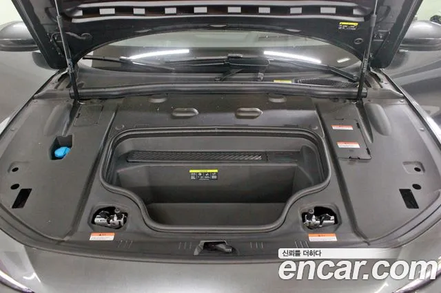 Audi A6 e-tron 2025 thumb 7