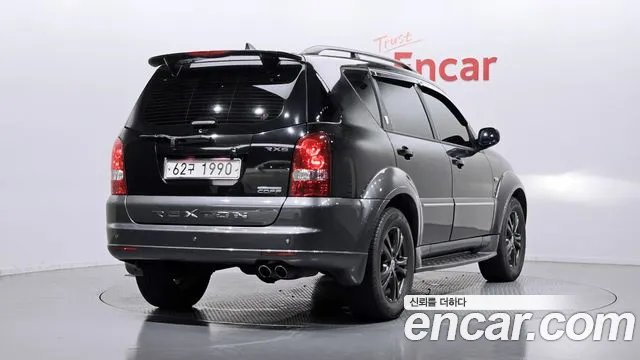 KGM Rexton 2010 thumb 10