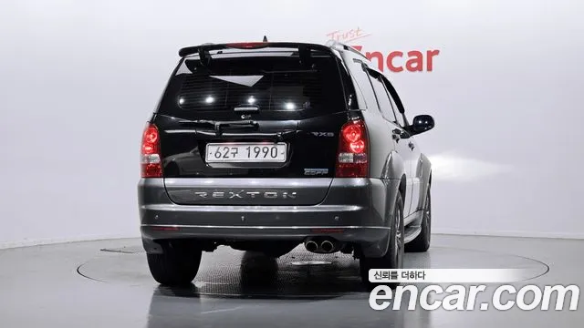KGM Rexton 2010 thumb 4