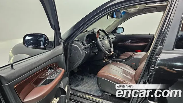 KGM Rexton 2010 thumb 9