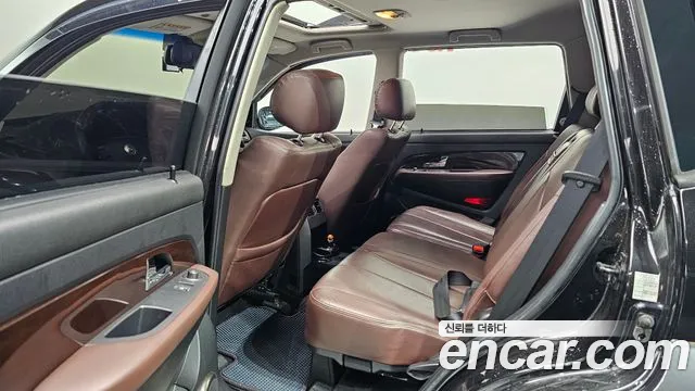 KGM Rexton 2010 thumb 8