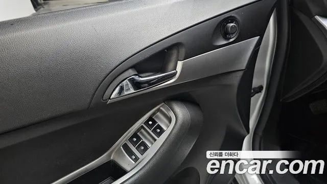 Chevrolet Orlando 2014 thumb 4