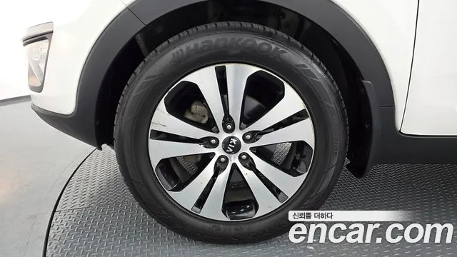 Kia Sportage 2011 thumb 4