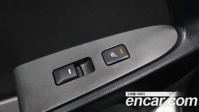 Kia Sportage 2011 thumb 10