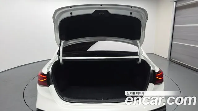Kia K3 2019 thumb 9