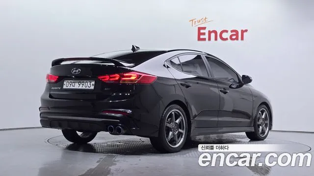 Hyundai Avante 2017 thumb 9