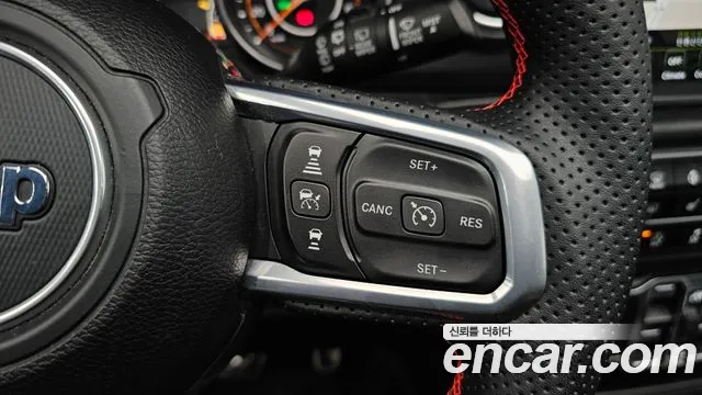 Jeep Wrangler 2021 thumb 4