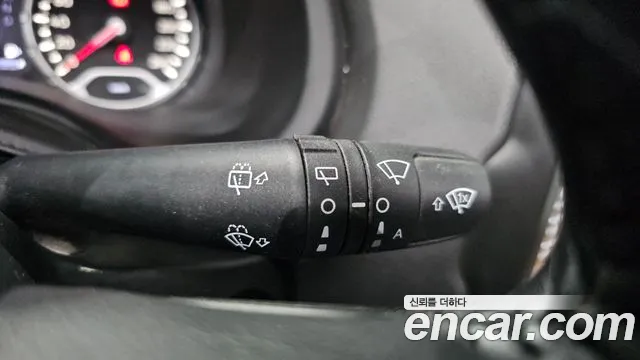 Jeep Renegade 2018 thumb 9