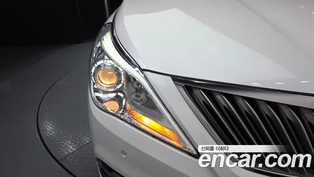 Hyundai Grandeur 2015 thumb 8