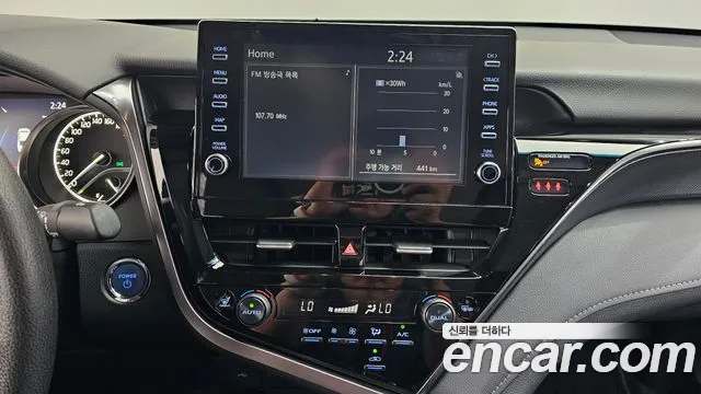 Toyota Camry 2023 thumb 12