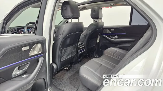 Mercedes-Benz E-Класс 2024 thumb 10