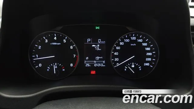 Hyundai Avante 2015 thumb 11