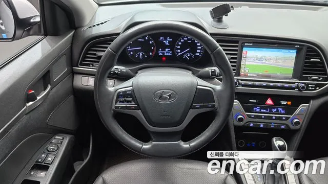 Hyundai Avante 2015 thumb 7