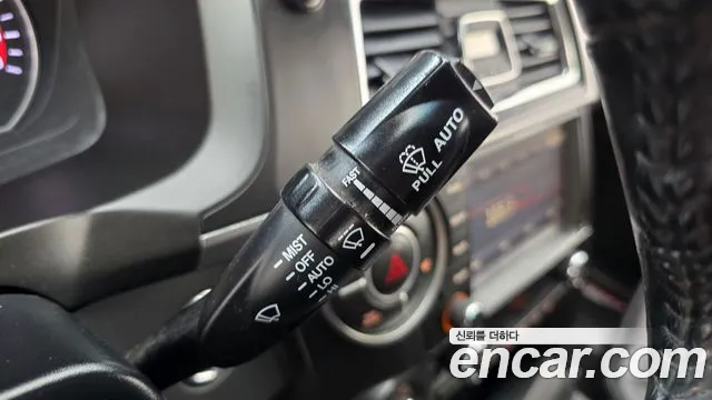 KGM Korando 2016 thumb 3