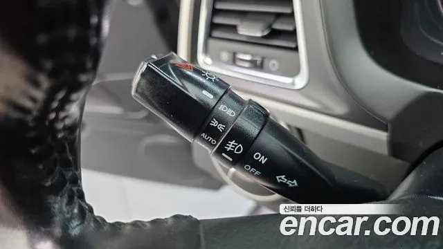 KGM Korando 2016 thumb 4