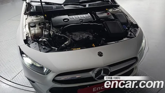 Mercedes-Benz A-Class 2023 thumb 12