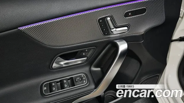 Mercedes-Benz A-Class 2023 thumb 8
