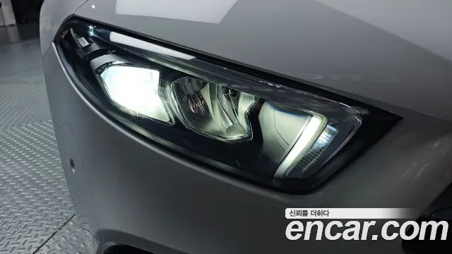 Mercedes-Benz A-Class 2023 thumb 4
