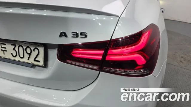 Mercedes-Benz A-Class 2020 thumb 9
