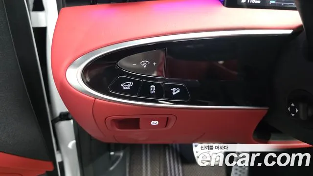 Genesis GV70 2024 thumb 7