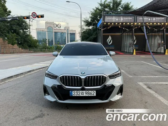 BMW 5 серии 2025 thumb 8