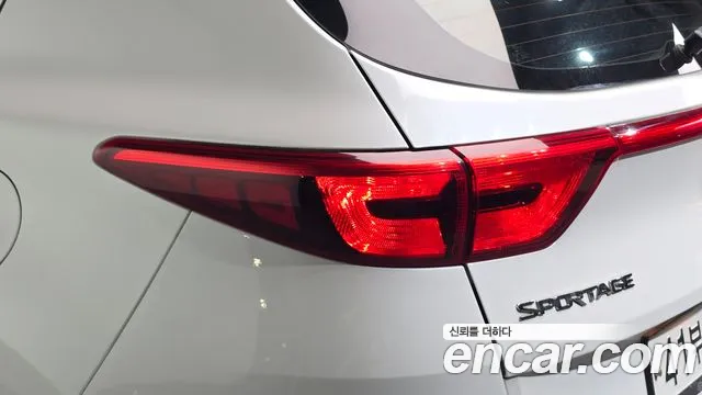Kia Sportage 2015 thumb 4