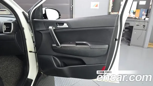 Kia Sportage 2015 thumb 2