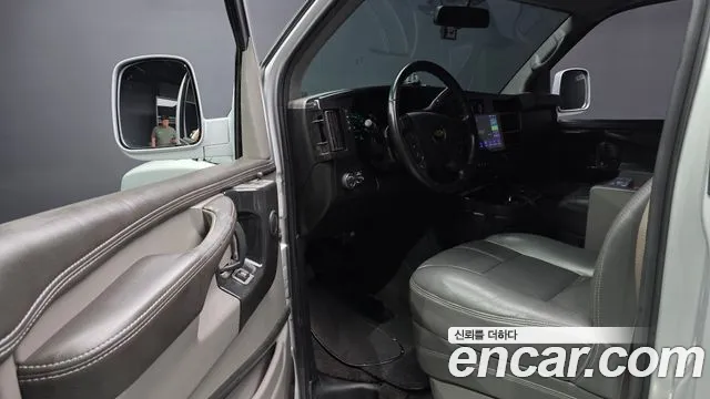 Chevrolet Express 2015 thumb 10