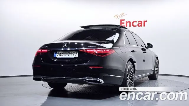 Mercedes-Benz S-Class 2022 thumb 7