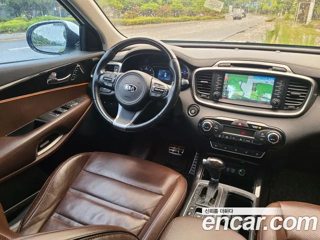 Kia Sorento 2016 thumb 9