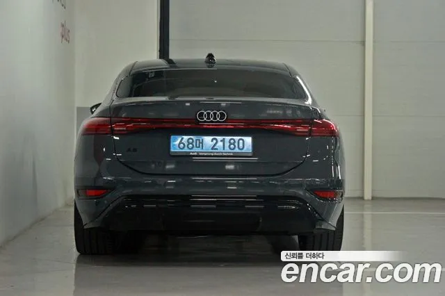 Audi A6 e-tron 2025 thumb 12