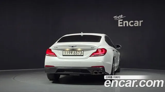 Genesis G70 2020 thumb 5