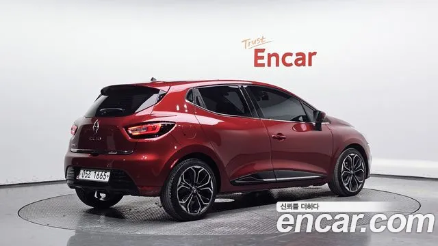 Renault Clio 2019 thumb 2