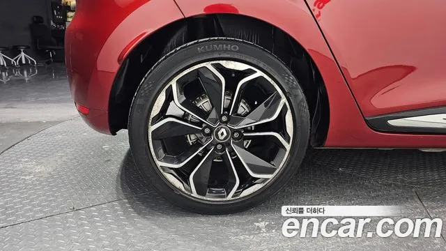 Renault Clio 2019 thumb 5