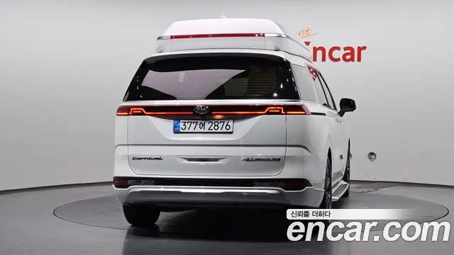 Kia Carnival 2021 thumb 6