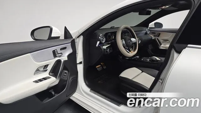Mercedes-Benz A-Класс 2020 thumb 9